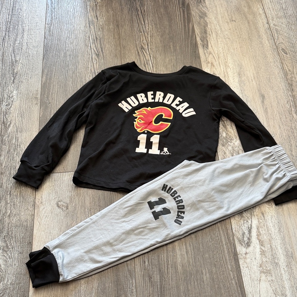 Huberdeau‎ #11 Black & Gray Hockey Lounge Set
